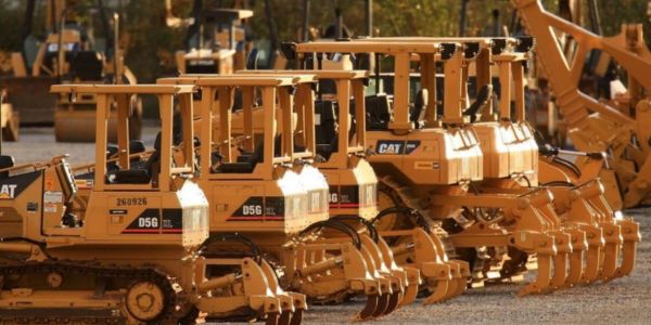 Buying used heavy machinery online